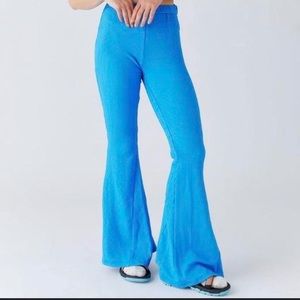 Urban Outfitters Sz Medium Flared Leggings